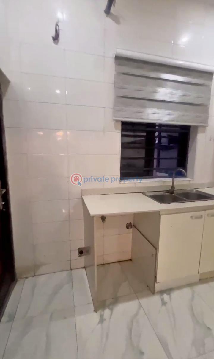 1 bedroom Mini Flat For Rent Gra Ikota Lekki Lagos - 9
