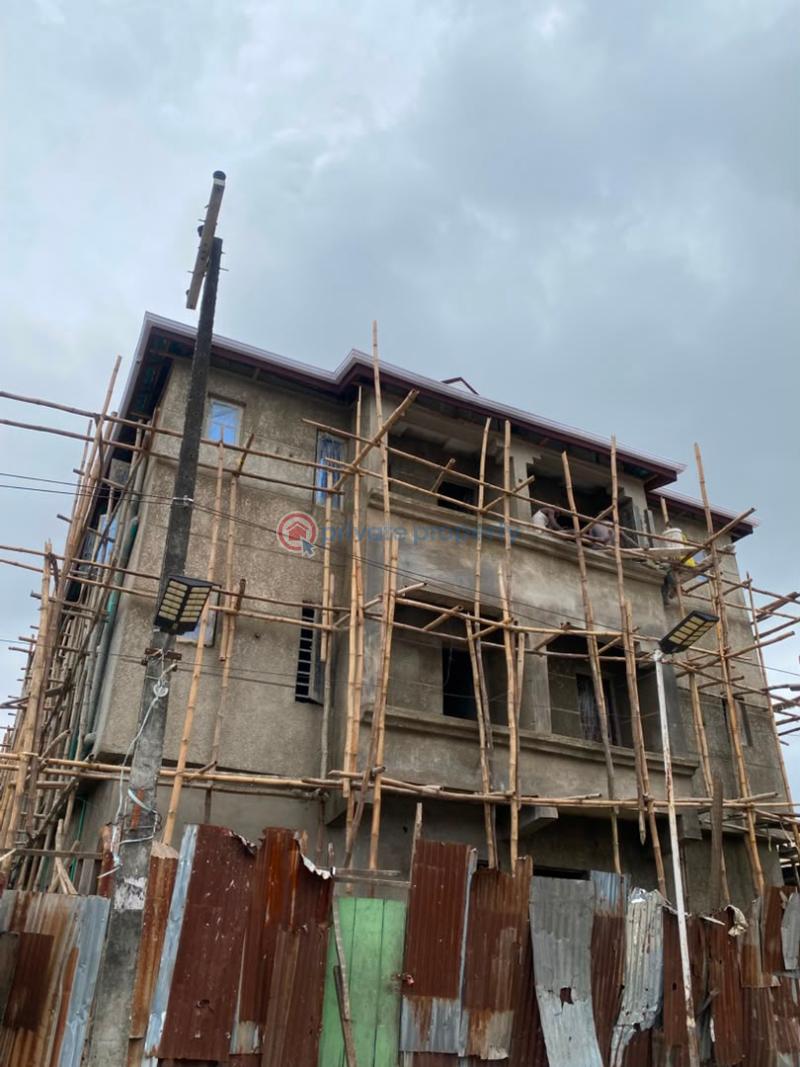 Flat & Apartment For Sale Secured Bariga Shomolu Lagos - 0