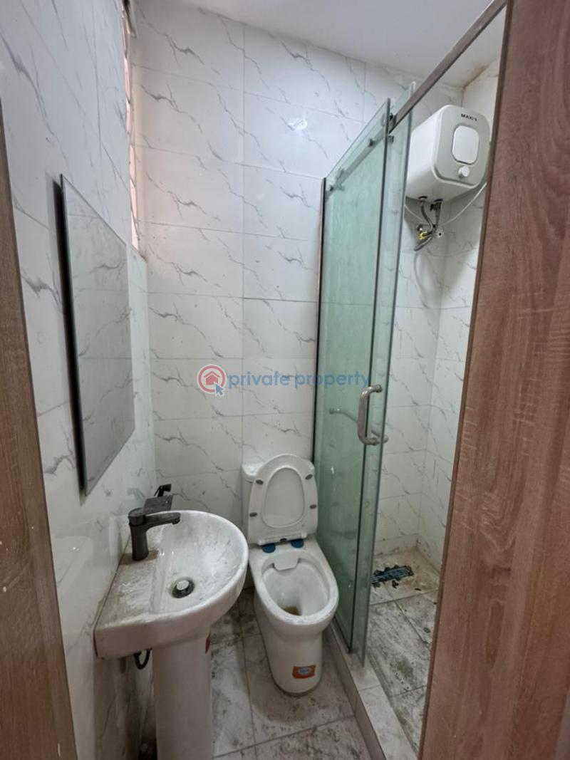 Commercial Property For Rent Lekki Phase 1 Lagos - 3