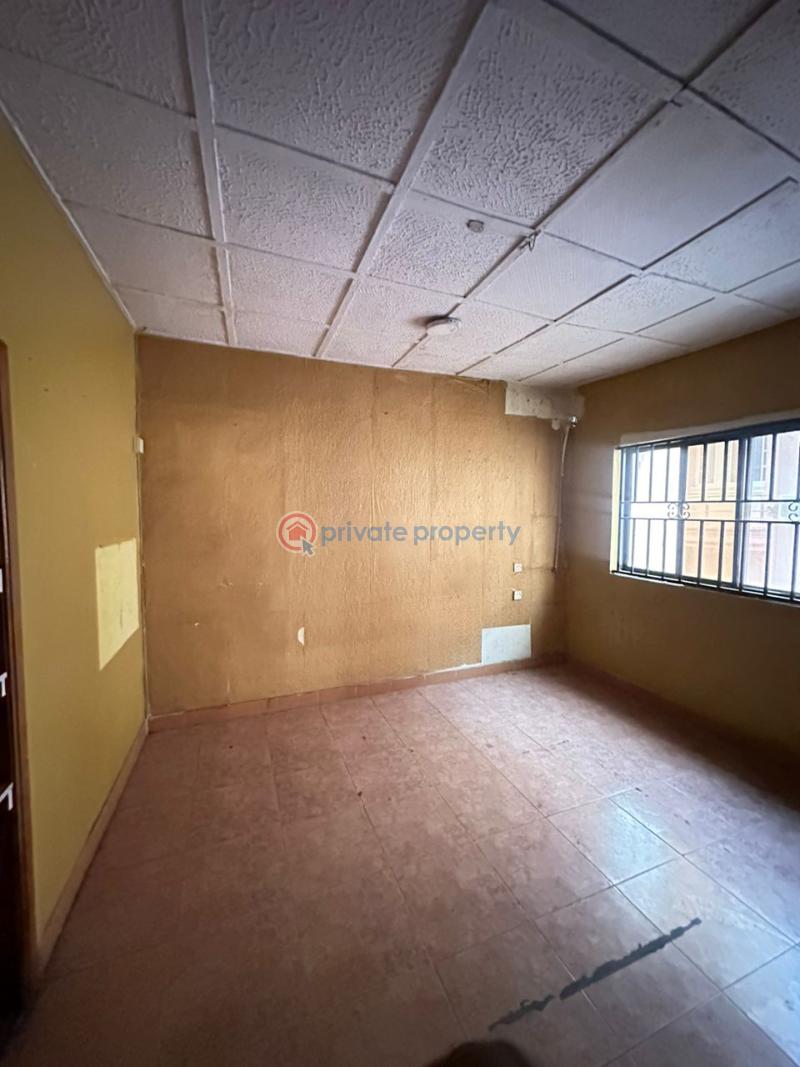 10 bedroom Detached Duplex For Sale Ikeja  Lagos - 13