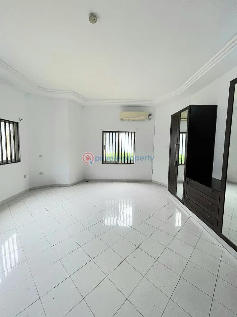 Modestly built 3 bedroom apartment with bq - 6 3 bedroom Flat & Apartment For Rent Lekki Phase 1 Lagos - 6