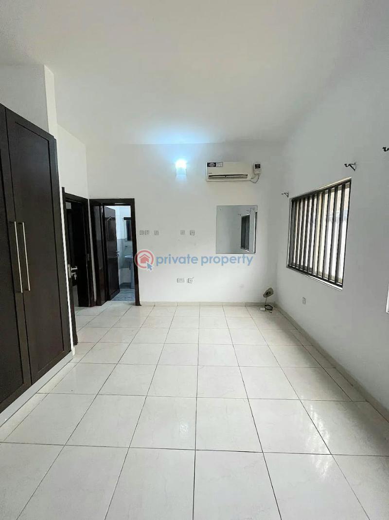 Modestly built 3 bedroom apartment with bq - 8 3 bedroom Flat & Apartment For Rent Lekki Phase 1 Lagos - 8