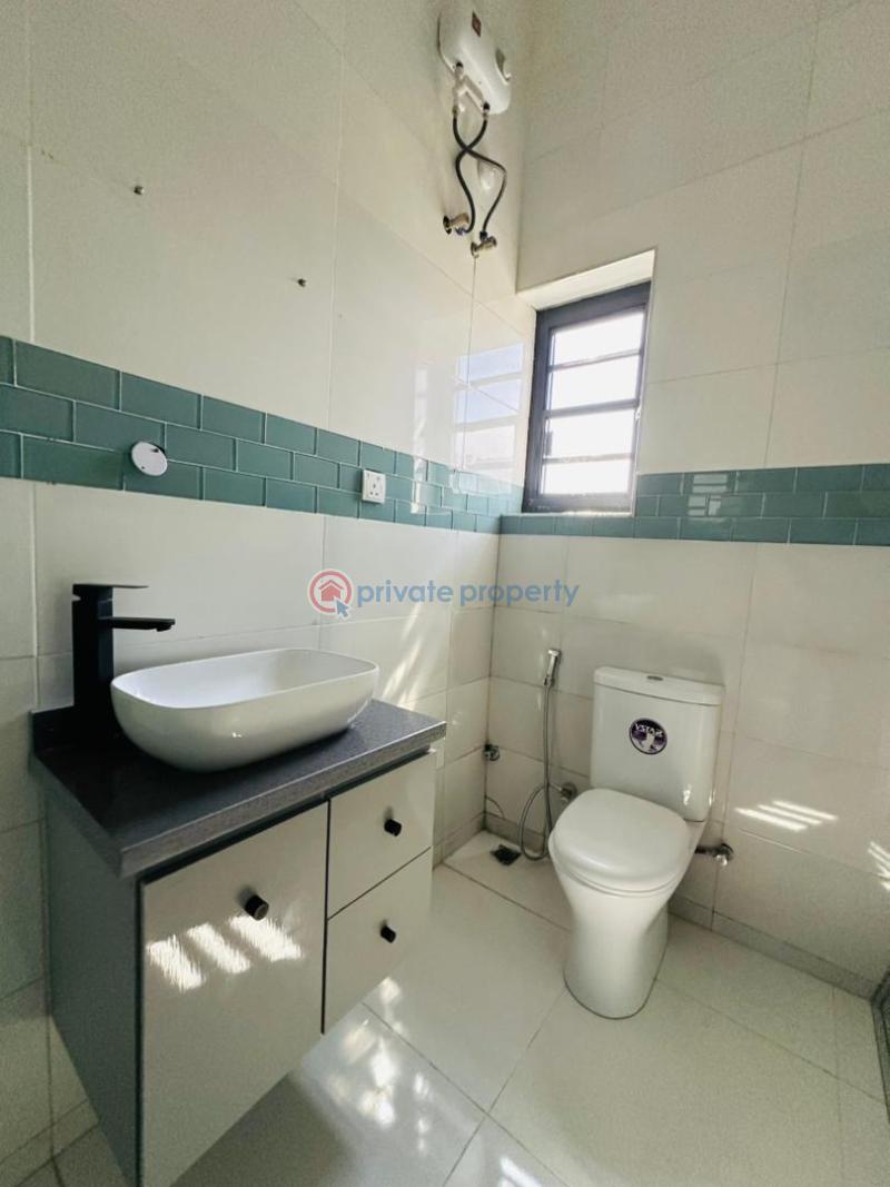 5 bedroom Detached Duplex For Sale Osapa London Lekki Lagos - 18