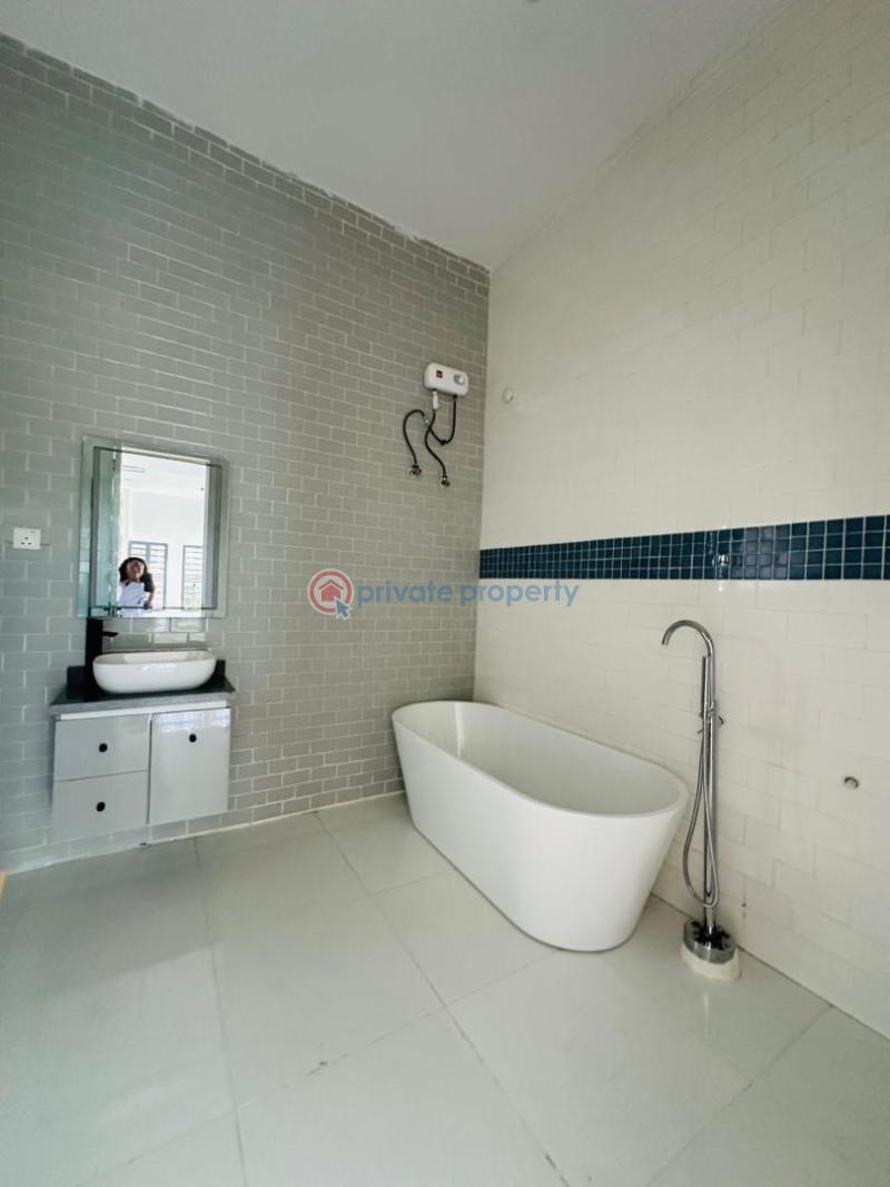 5 bedroom Detached Duplex For Sale Osapa London Lekki Lagos - 10