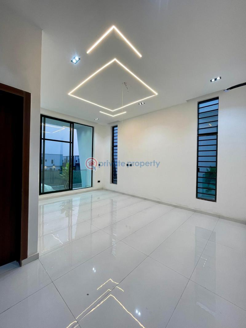 4 bedroom Semi detached Duplex For Sale Ikota Lekki Lagos - 3