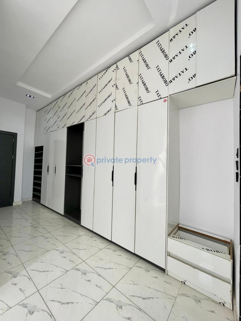 4 bedroom Semi detached Duplex For Sale Ikota Lekki Lagos - 5