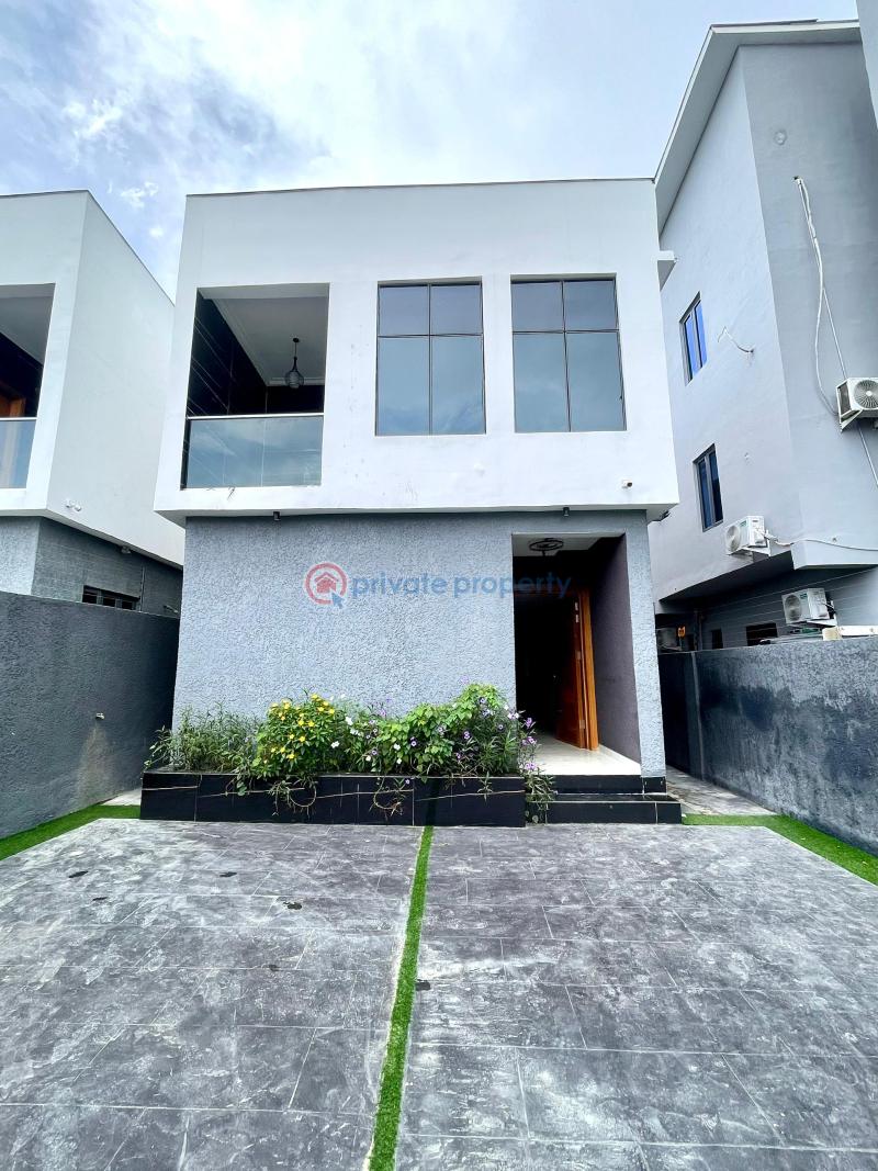 5 bedroom Detached Duplex For Sale Ologolo Lekki Lagos - 1