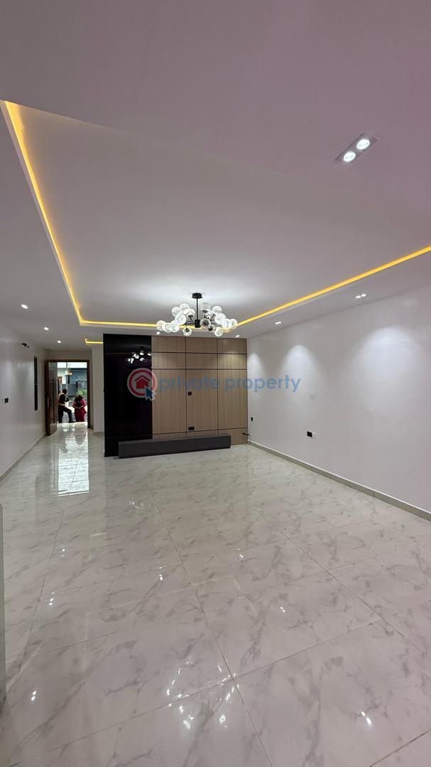 5 bedroom Detached Duplex For Sale Ologolo Lekki Lagos - 17