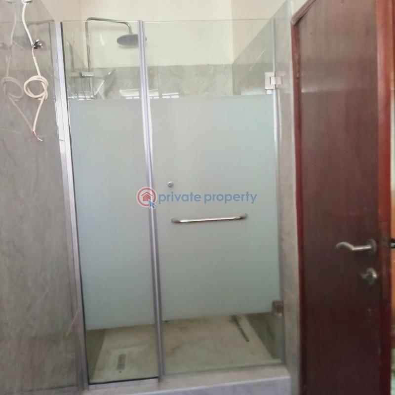 Modestly finished luxury 3 bedrooms flat with bq - 13 3 bedroom Flat & Apartment For Rent Lekki Phase 1 Lagos - 13