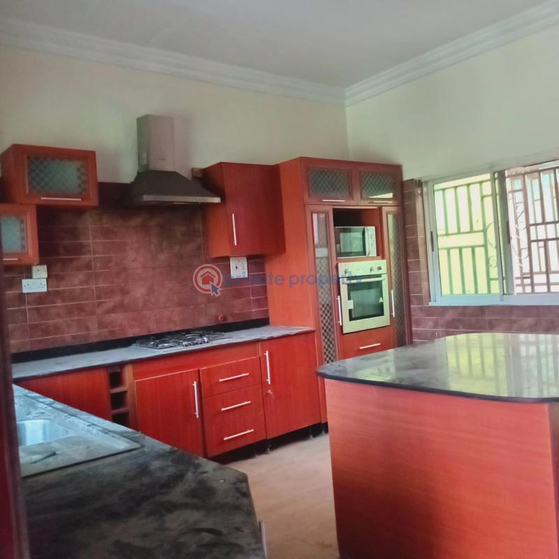 Modestly finished luxury 3 bedrooms flat with bq - 3 3 bedroom Flat & Apartment For Rent Lekki Phase 1 Lagos - 3