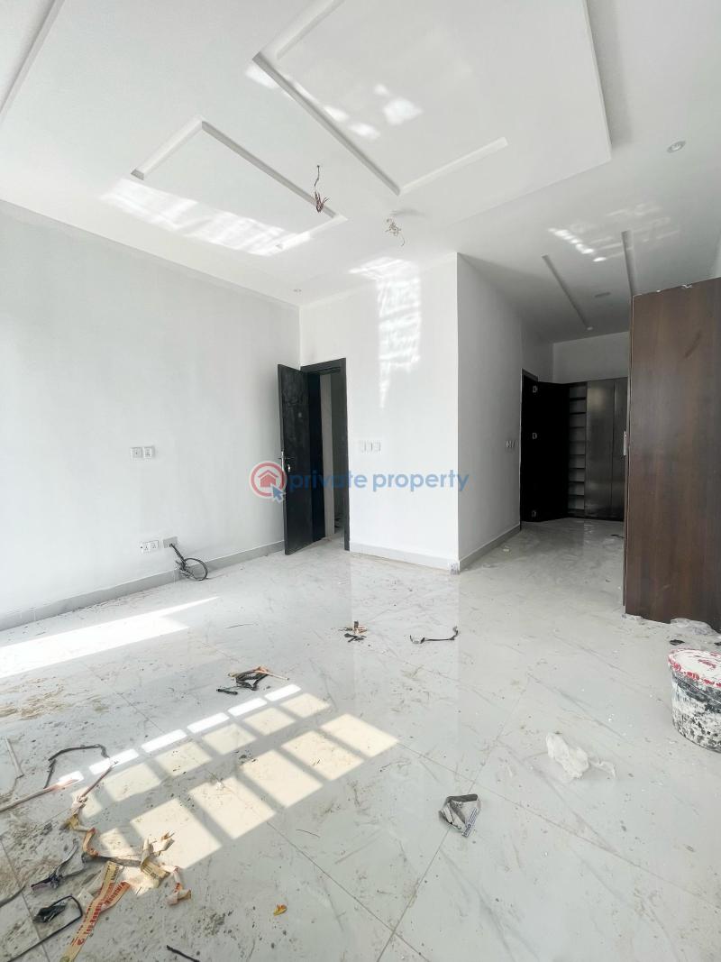 4 bedroom Semi detached Duplex For Sale Chevron Drive Lekki Lagos - 3