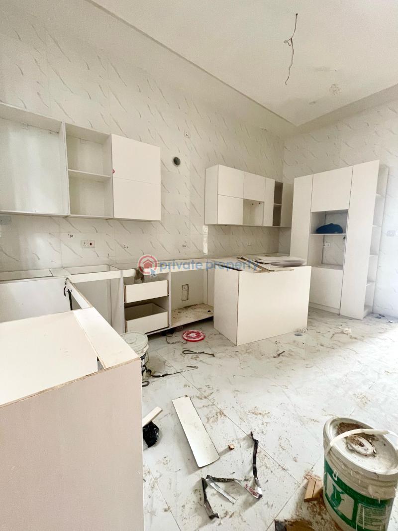 4 bedroom Semi detached Duplex For Sale Chevron Drive Lekki Lagos - 5