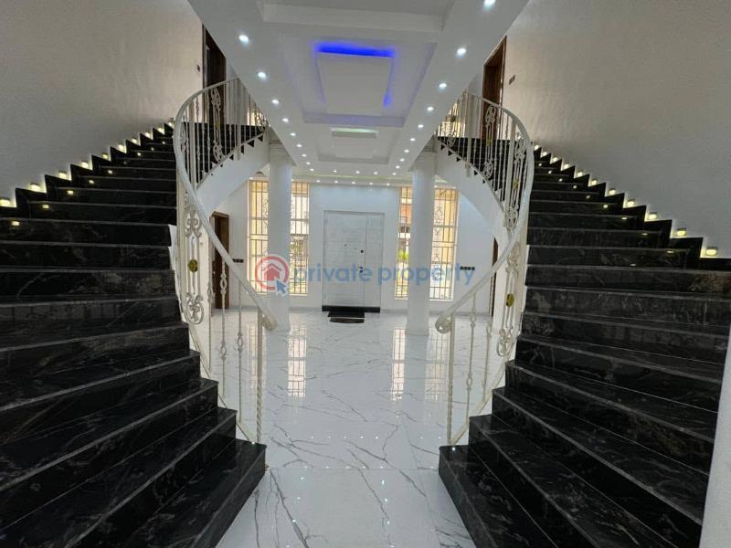 8 bedroom Detached Duplex For Sale Osapa London Lekki Lagos - 11