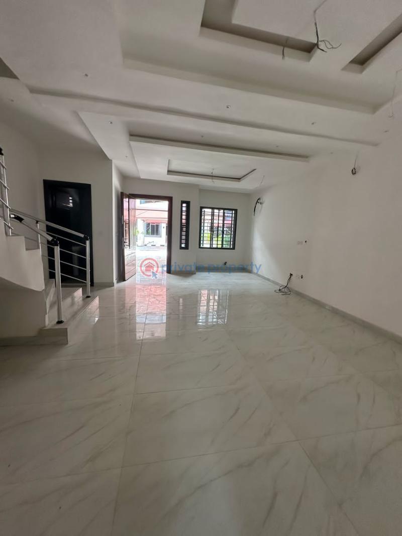 4 bedroom Terraced Duplex For Sale Chisco/ikate Lekki Lekki Phase 1 Lagos - 1