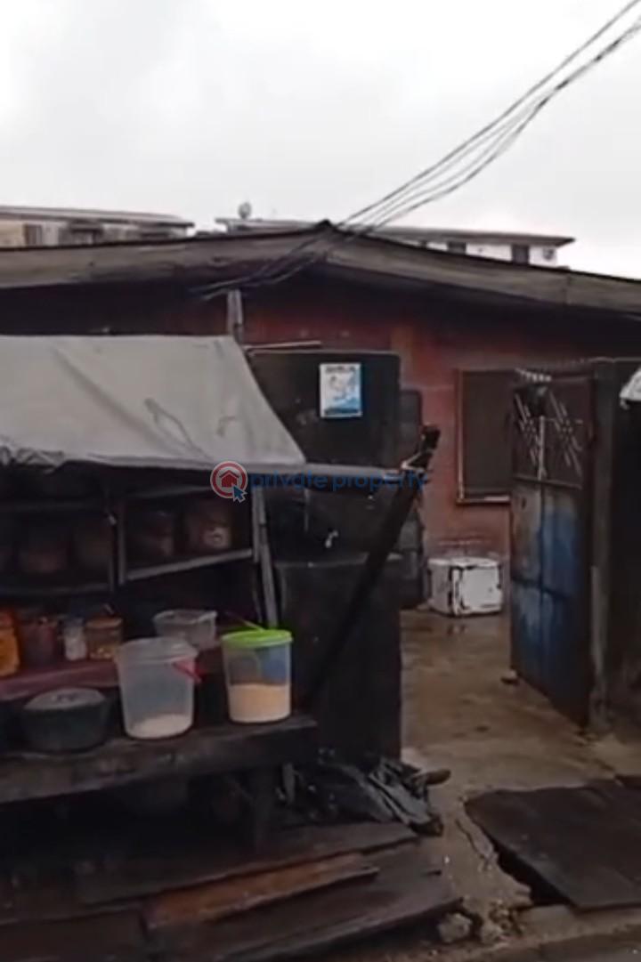 Mixed use Land For Sale Western Avenue Surulere Lagos - 1