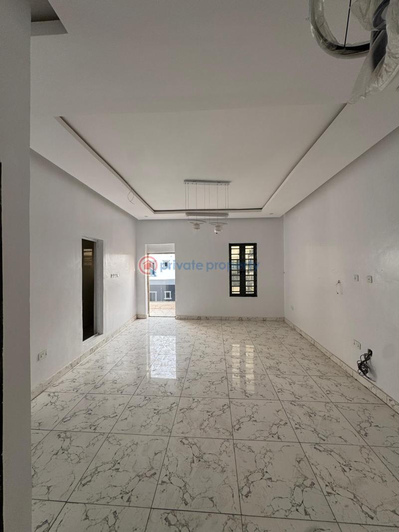 1 bedroom Flat & Apartment For Sale Mobil Road Ajah Lagos - 8