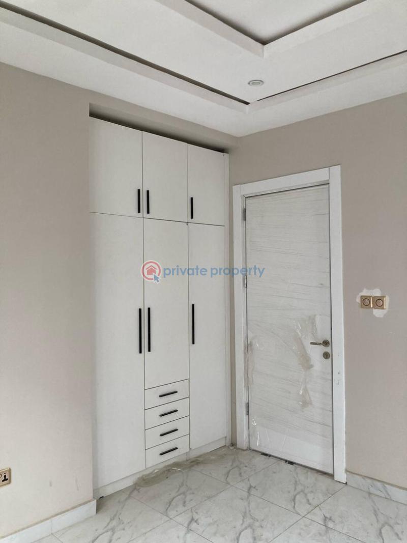 2 bedroom Block Of Flats For Sale Lekki Phase 1 Lagos - 11