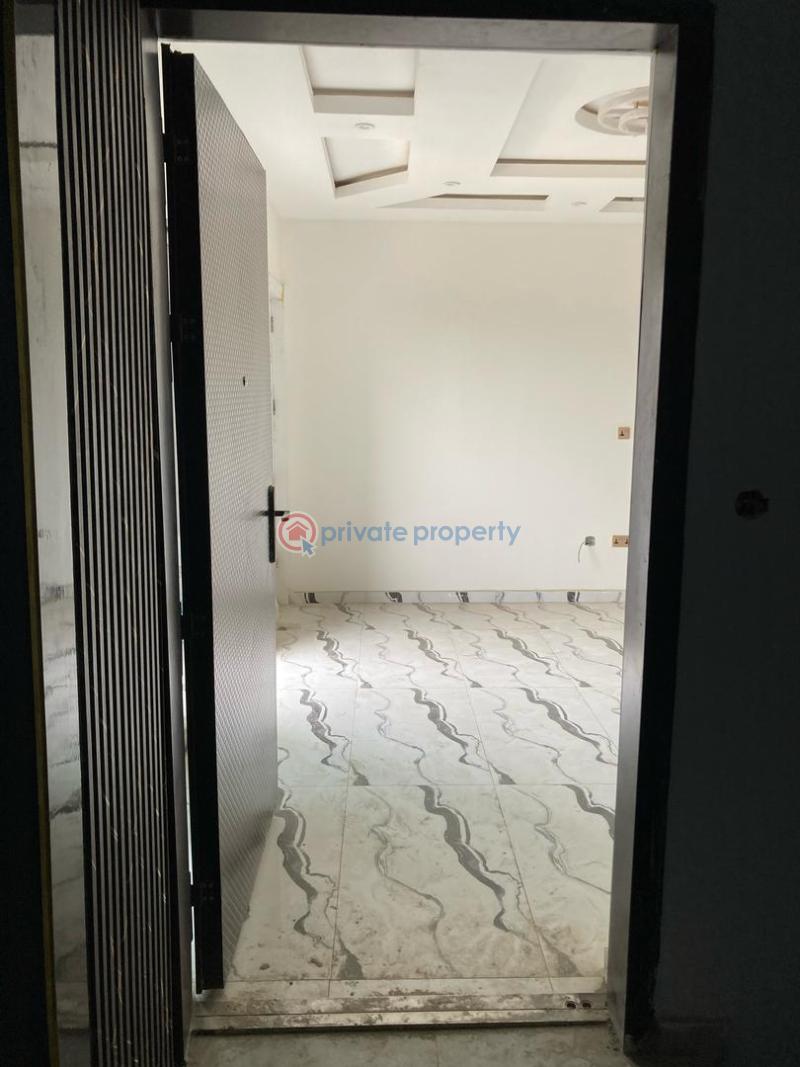 2 bedroom Block Of Flats For Sale Lekki Phase 1 Lagos - 1