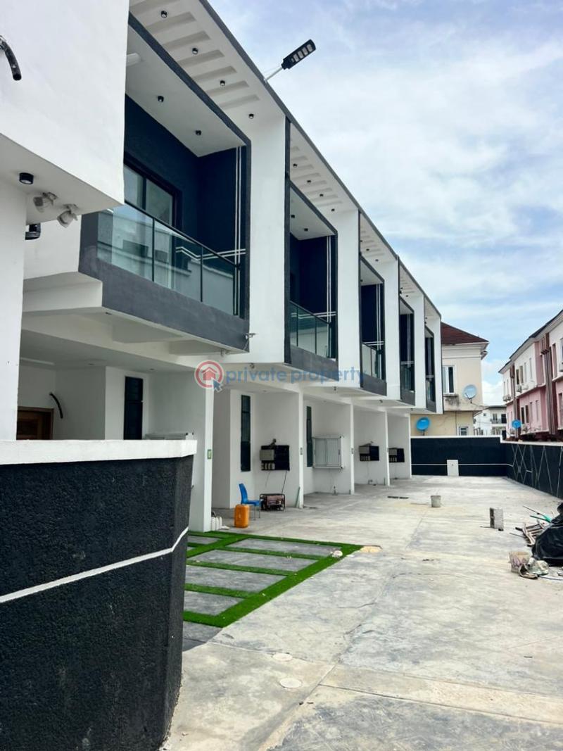 4 bedroom Terraced Duplex For Sale Chevron Drive Lekki Lagos - 0