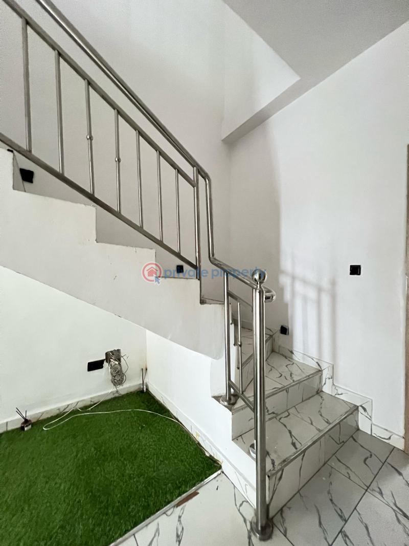 Most affordable 4 bedroom semi detaced duplexn a serene environment - 6 4 bedroom Semi detached Duplex For Sale Osapa London Lekki Lagos - 6