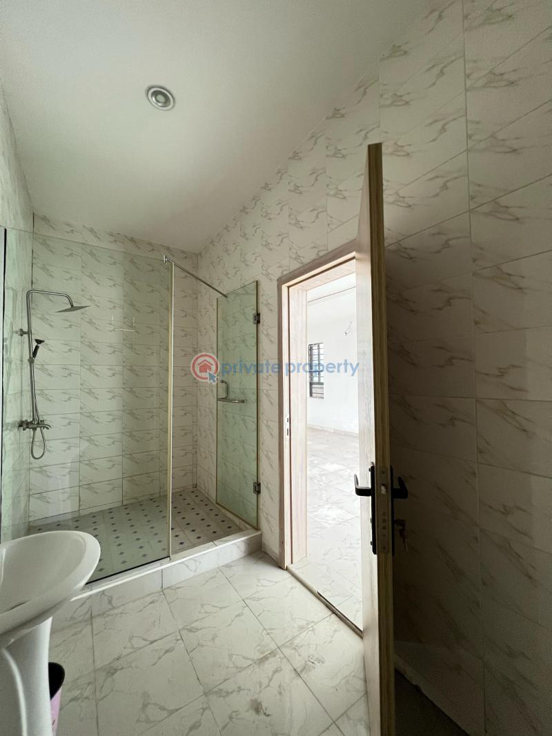 Most affordable 4 bedroom semi detaced duplexn a serene environment - 10 4 bedroom Semi detached Duplex For Sale Osapa London Lekki Lagos - 10