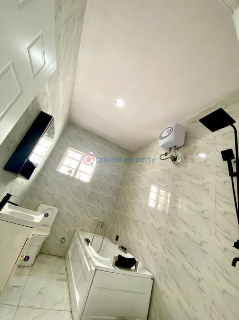4 bedroom Semi detached Duplex For Sale Secure Estate At Chevron Lekki Chevron Drive Lekki Lagos - 5