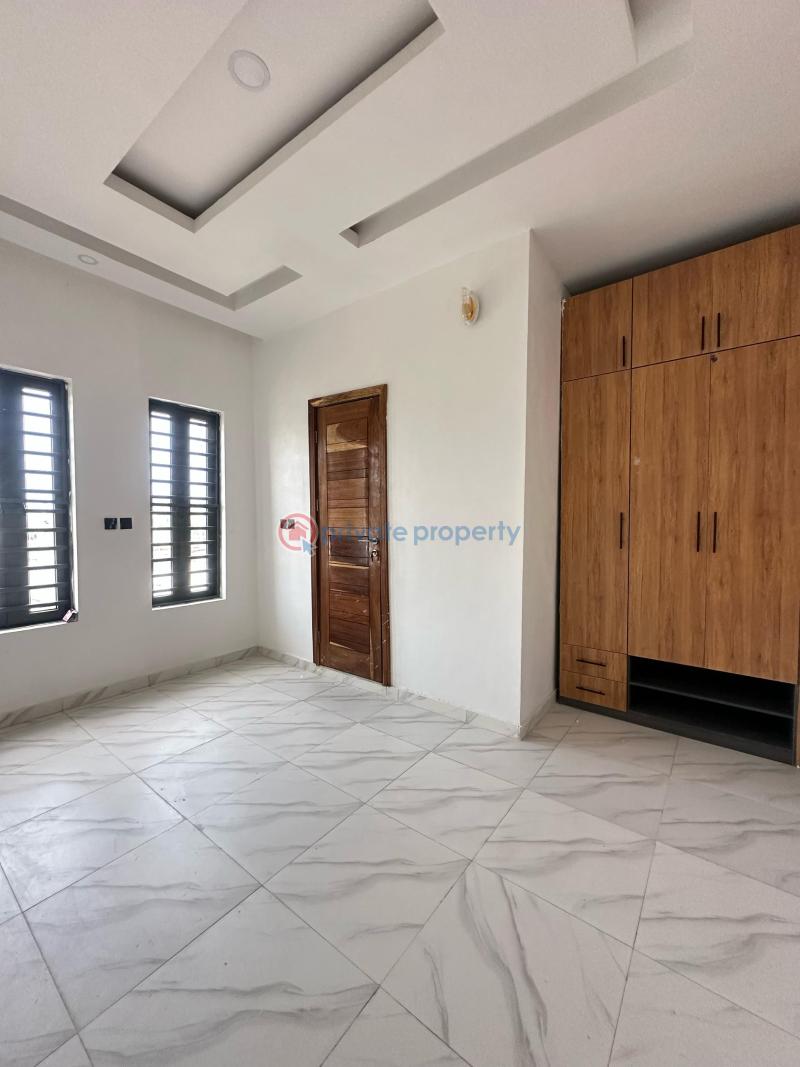 4 bedroom Semi detached Duplex For Sale New Road Lekki Lagos - 9
