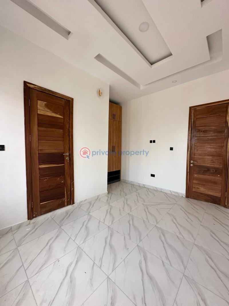 4 bedroom Semi detached Duplex For Sale New Road Lekki Lagos - 6