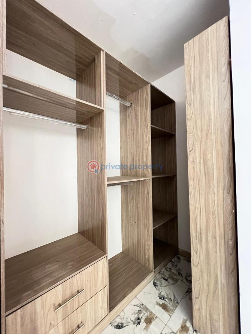 4 bedroom Terraced Duplex For Sale Osapa London Lekki Lagos - 5