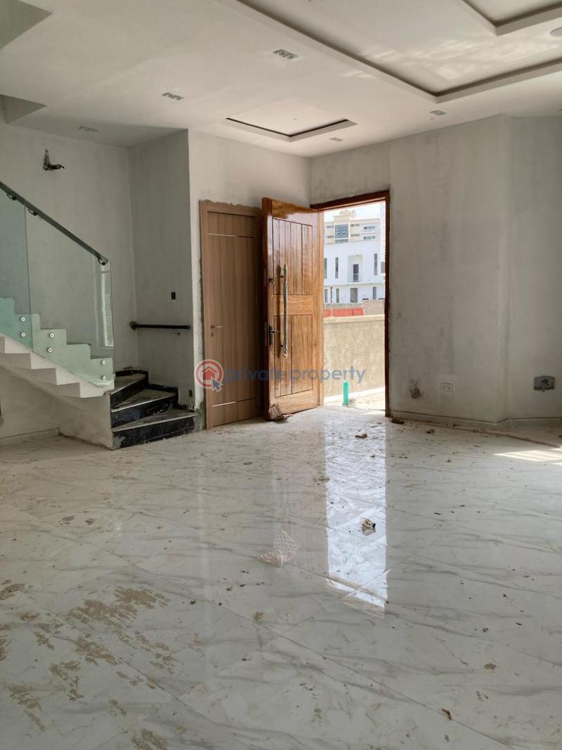 4 bedroom Duplex For Sale Lekki Expressway Lagos - 5