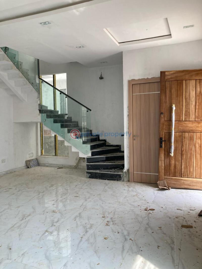 4 bedroom Duplex For Sale Lekki Expressway Lagos - 4
