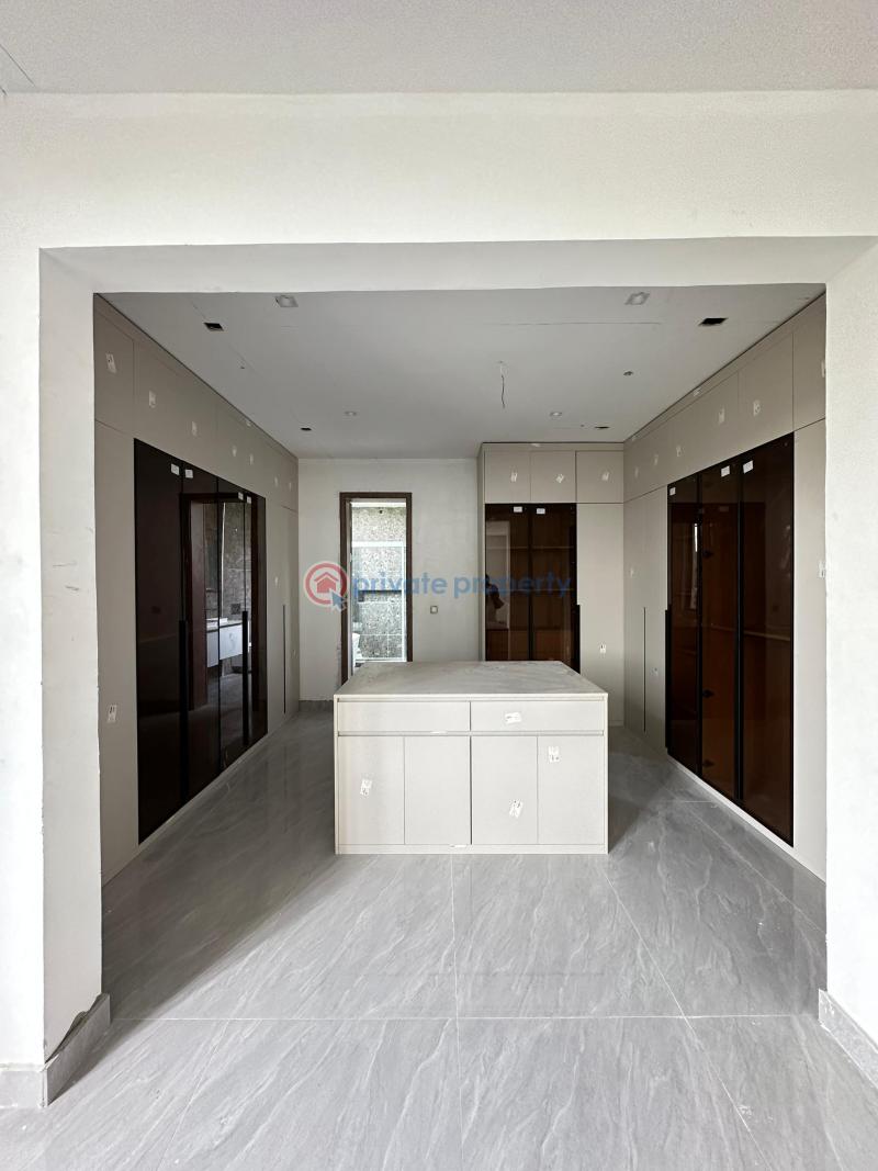 Most affordable 5 bedroom detached in old ikoyi with private cinema, private gym. - 4 5 bedroom House For Sale Old Ikoyi Lagos - 4