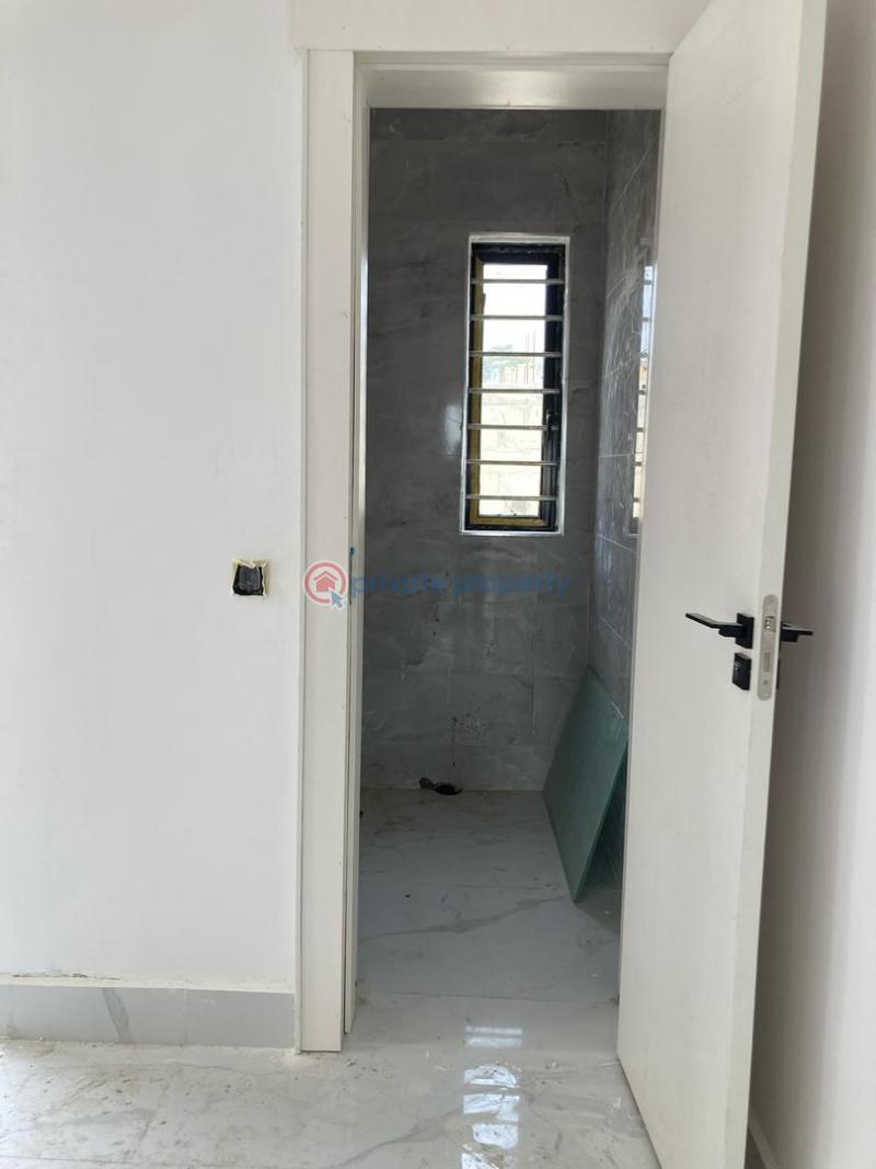 5 bedroom Duplex For Sale Lekki Expressway Lagos - 32