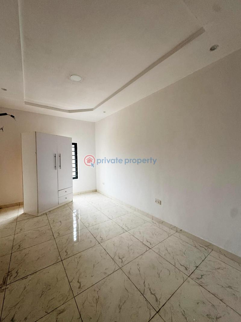 2 bedroom Flat & Apartment For Sale Lekki Phase 1 Lagos - 12