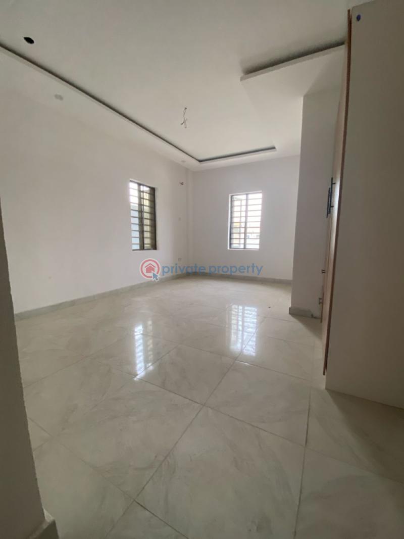 2 bedroom Block Of Flats For Sale Ologolo Lekki Lagos - 3