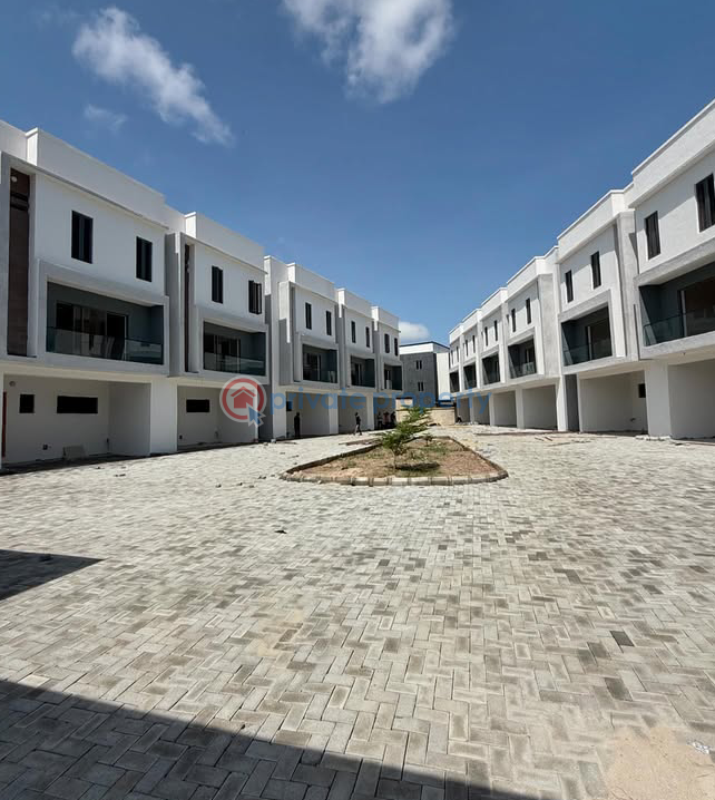 4 bedroom Terraced Duplex For Sale Lekki Phase 1 Lagos - 1