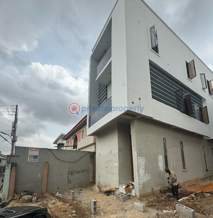 4 bedroom Detached Duplex For Sale Magodo GRA Phase 2 Kosofe/Ikosi Lagos - 1