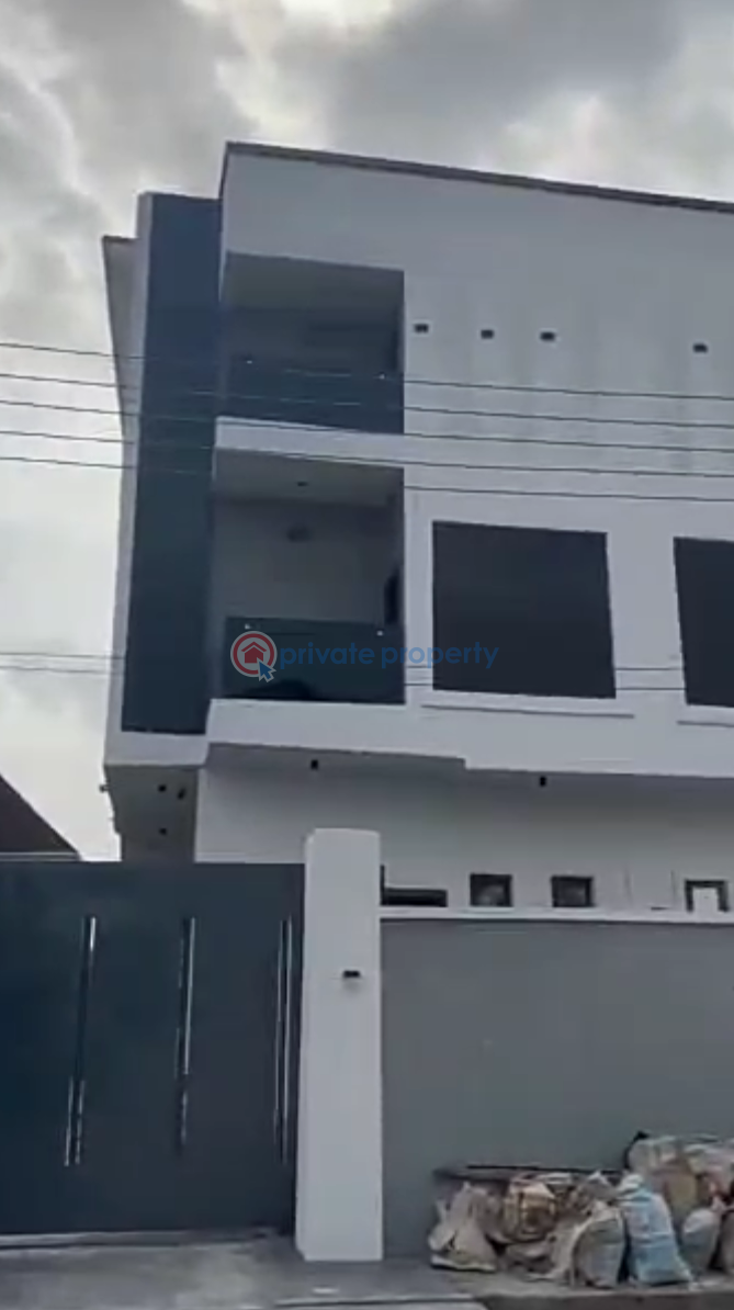 4 bedroom Semi detached Duplex For Sale Magodo GRA Phase 2 Kosofe/Ikosi Lagos - 0