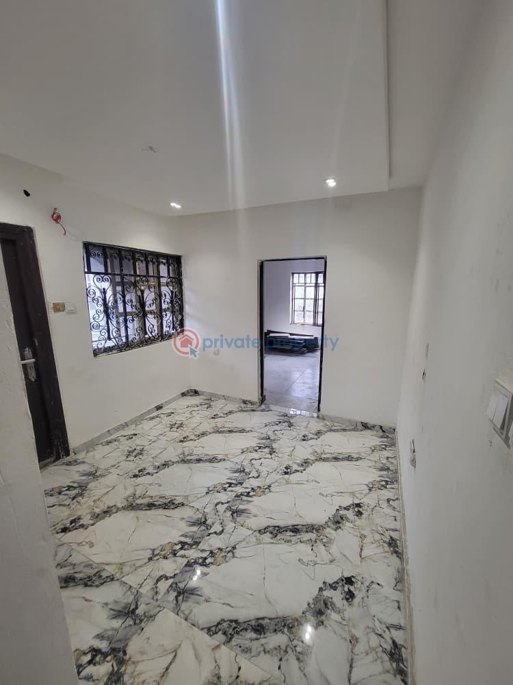 1 bedroom Mini Flat For Rent Off Admiralty Way, Lekki Phase 1 Lagos - 1
