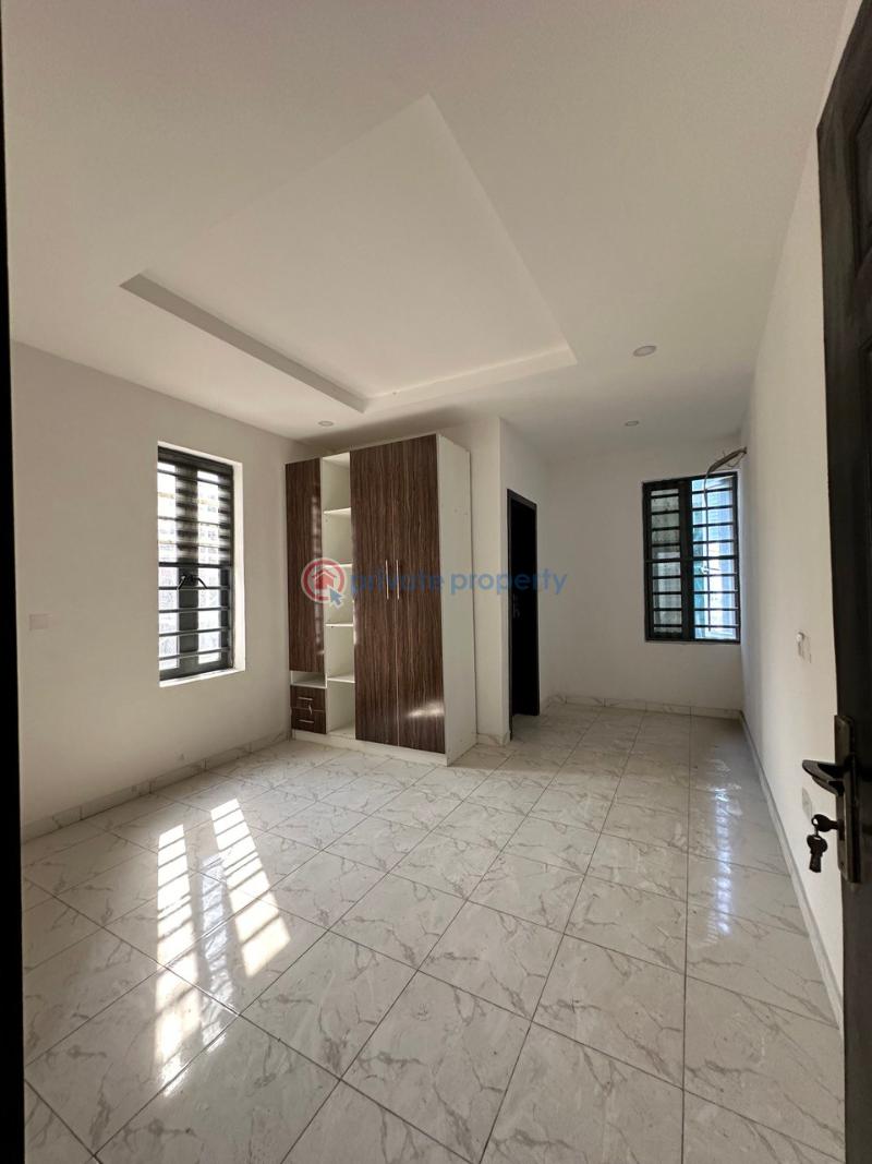 4 bedroom Terraced Duplex For Sale Ologolo Axis Lekki Phase 1 Lagos - 11