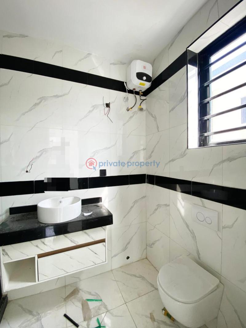 2 bedroom Flat & Apartment For Sale Lekki Phase 1 Lagos - 5
