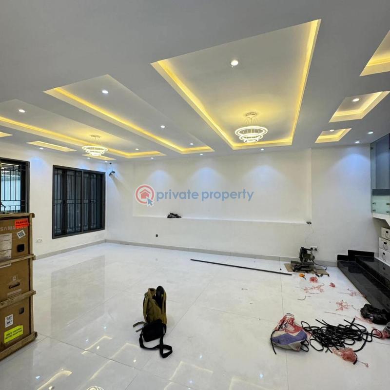 5 bedroom Semi detached Duplex For Sale Gbagada Lagos - 9