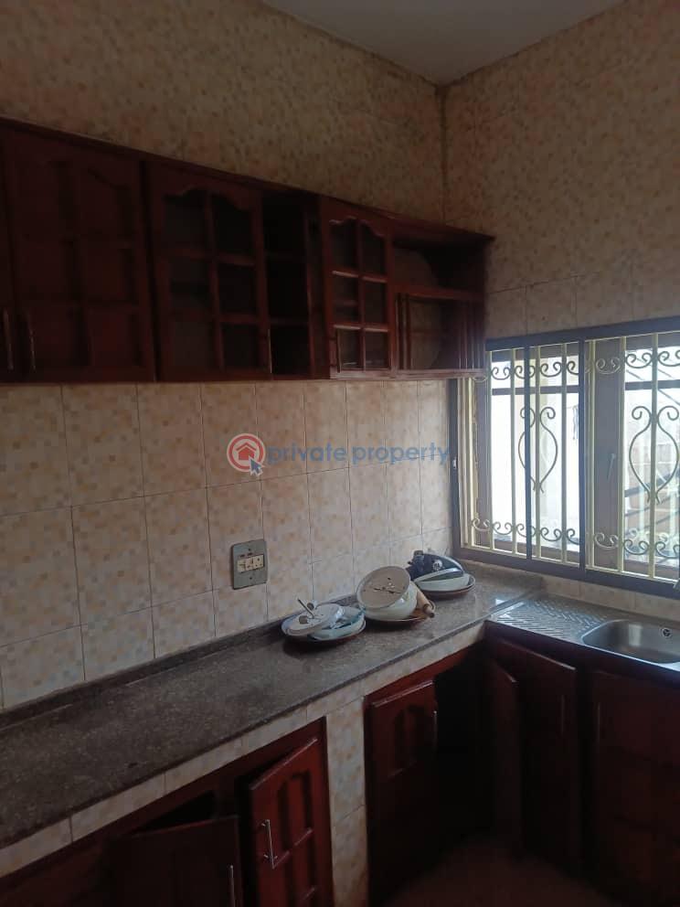 3 bedroom Block Of Flats For Rent Back Of Fadlum Petrol Station Elebu Oja Akala Express Ibadan Oyo - 0