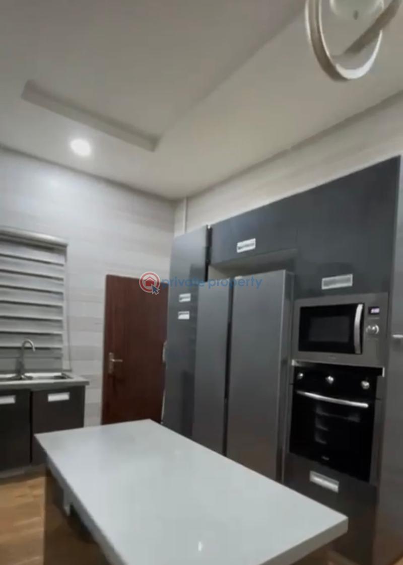 3 bedroom Block Of Flats For Rent Lekki Phase 1 Lagos - 14