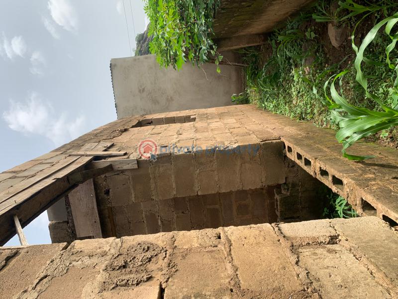 3 bedroom Bungalow For Sale No 8, Omiolori Zone 2 Idolofin Area Oke Ila. Ado-Ekiti  - 9