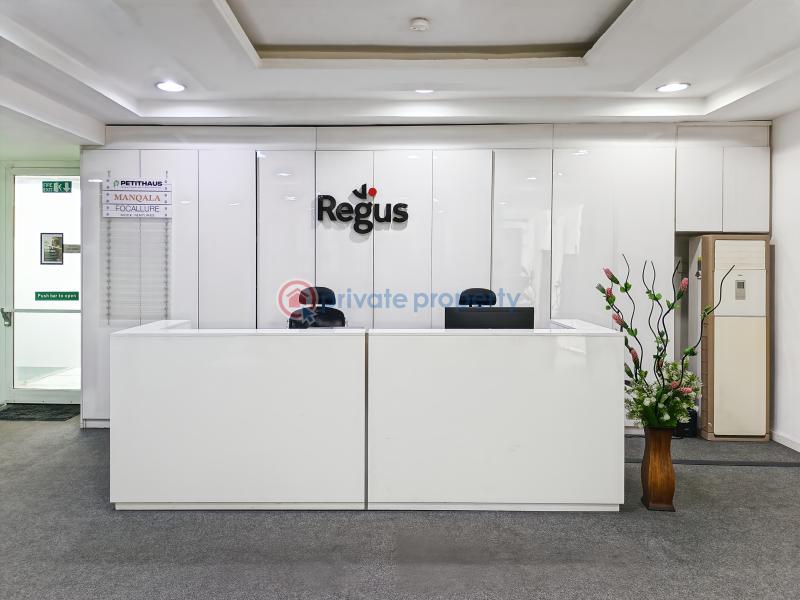 Private Office For Rent Block 10, Plot 2 & 3 Admiralty Way Lekki Phase 1 Lagos - 2
