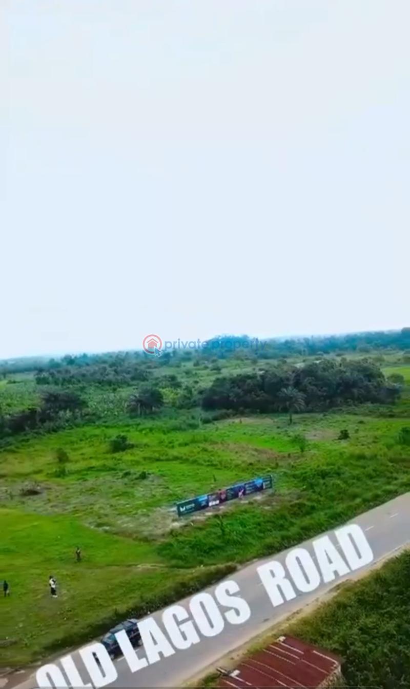Mixed use Land For Sale Imodi Ijasi Community, Along Ikorodu/ijebu Ode, Old Lagos Road, Epe. Ijebu Ogun - 2
