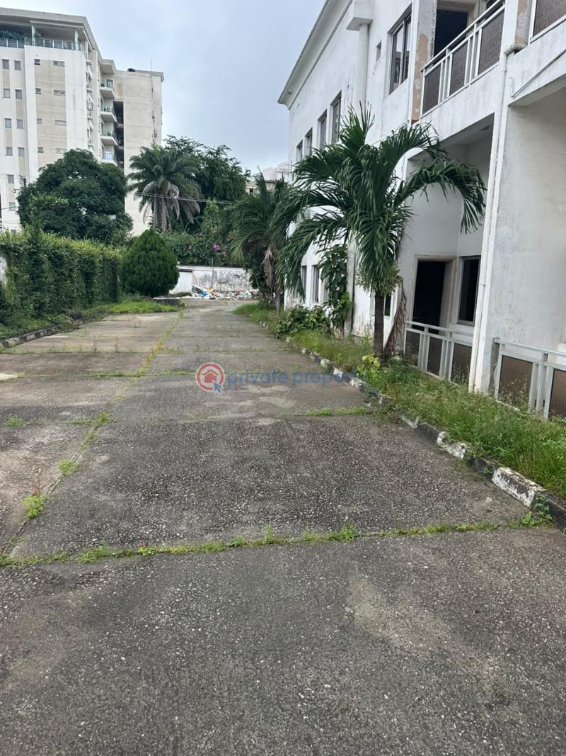 1 bedroom Flat & Apartment For Rent Old Ikoyi Lagos - 1