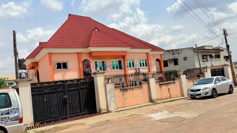 House For Sale Old Bodija, Ibadan Ibadan Oyo - 3