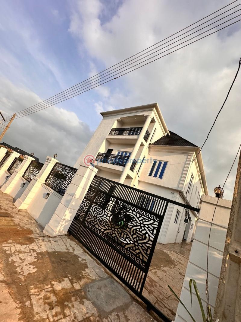 10 bedroom Penthouse For Sale Treasure Park Shimawa (golf And Estate) Magboro Lagos Extension Ogun - 1